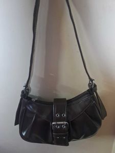 Stylish Chocolate Brown Shoulder Bag With Buckle