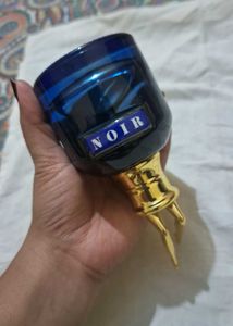 Noir Perfume