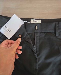 Elegant Black Pleated Formal PANTS