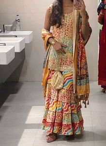 Designer Pakistani Lehenga Choli Set