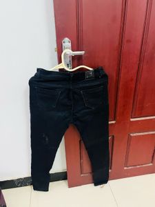 Black Skinny Fit Jeans