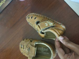 Set Of 2 Shoes For 9 To 12 Months