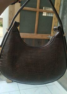 Stylish Croc-Embossed Hobo Bag