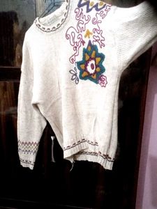 Vintage Knit Sweater cum woolen top