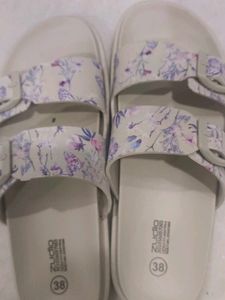 New piece - Floral Print Slip-On Sandals
