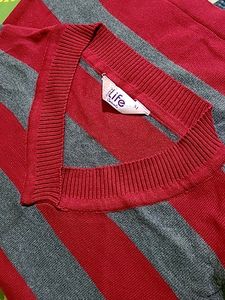 Red And Grey V-neck Sweatshirt