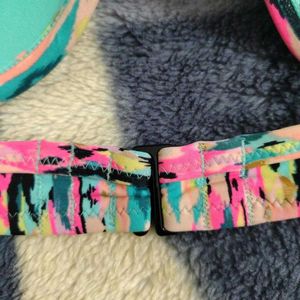 Vibrant Abstract Print Bikini Top 🆕 NWOT