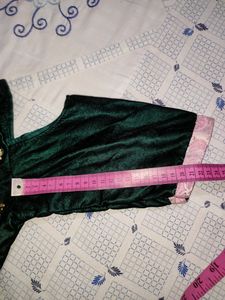 Green Blouse With Pink Net Dupatta