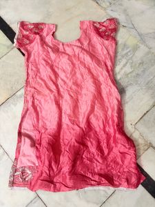Beautiful Pink Embroidered Kurta
