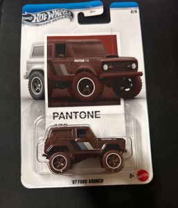 Hot Wheels '67 Ford Bronco Pantone