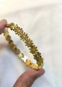 Anti tarnish Floral Bangle Bracelet with korean ea