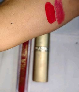 Vibrant Red Lip Swatches