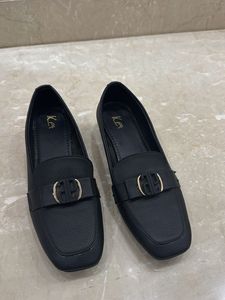 Klee Black Loafers