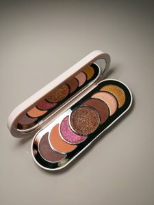 Rare Beauty Eyeshadow Palette