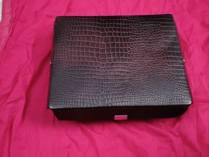 Elegant Brown Leather Jwellery Box