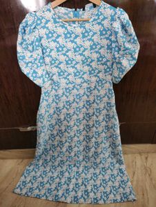 Blue Floral Puff Sleeve Dress