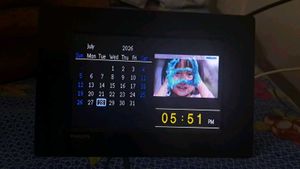 Philips 3-in-1 Clock, Calander, Photo Frame