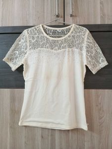 LACE TRIM TOP
