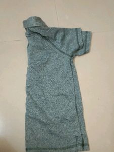 Like New 👕  T Shirt For Kids