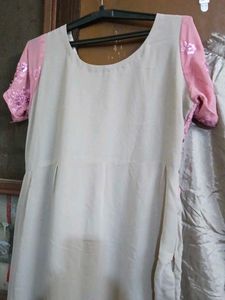 Elegant Pink Kurta Set