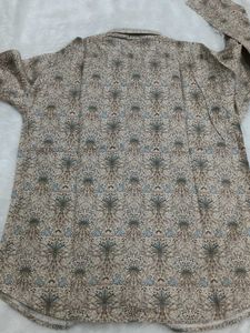 Men's Classic Fit Print Shirt