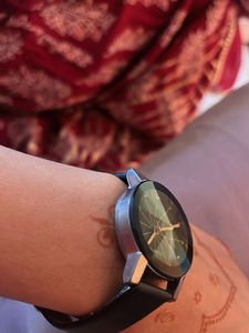 Stylish Black Quartz Watch