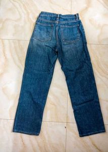 Authentic UNIQLO High-Rise Straight Jeans