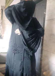 PRICE DROP!!! Beautiful Black flared Abaya/Burqa