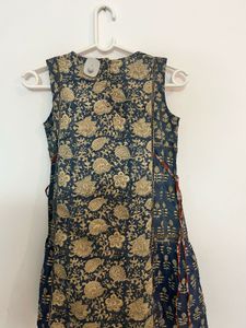 Beautiful Blue Floral Print Kurta