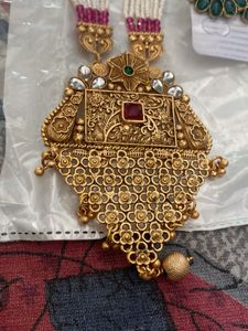 Elegant Necklace and Earring Set