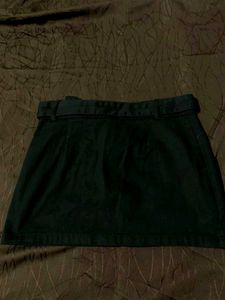 Stylish Cargo Skirt with Belt