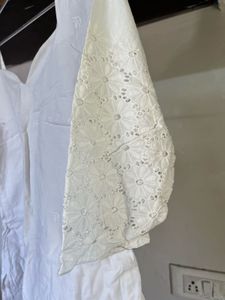 Elegant White Embroidered Kurta