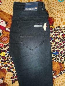 women's Dark Wash Jeans
