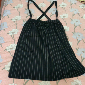 ONLY A line striped skirt with suspenders
