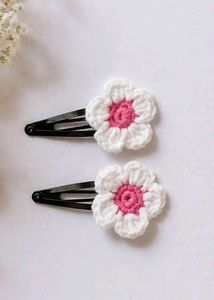 Crocheted Sunflower Hair Clips (Set of 2)