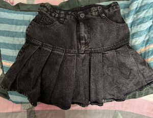Black Denim Pleated Skirt