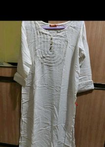 Combo white georgette and multicolour kurtis