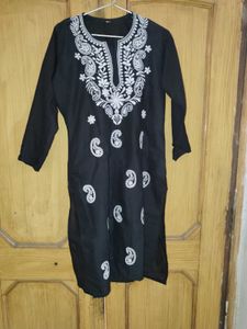Black Embroidered Chikankari Kurta