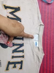 Minnie Mouse Graphic T-Shirt