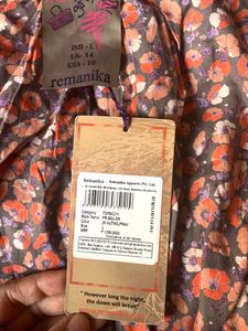 New Unused Amazing Top