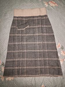 Plaid Midi Skirt