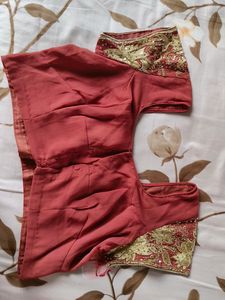 With Blouse Saree And Used