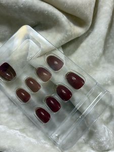 Sponsor Glitter French Nails
