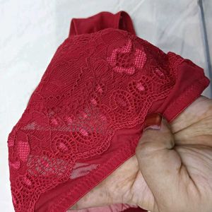 🪔 Lace Trim Thong Panty