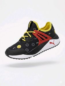 Puma Smiley World Sneakers