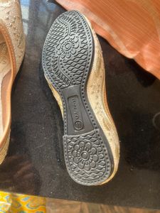 PunjBi Jutti With Work It’s New But No Tag