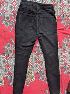 H&amp;M Divided Black Denim Jeans