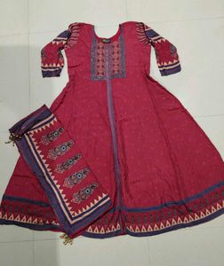 Elegant Red Printed Kurta Set with Dupatta