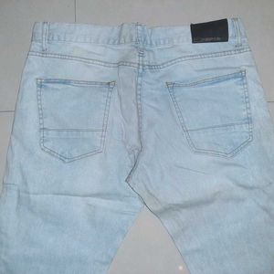 Authentic ZARA Light Wash Denim Jeans - Men