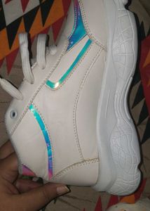 Cream Chunky Sneakers with Iridescent Accents